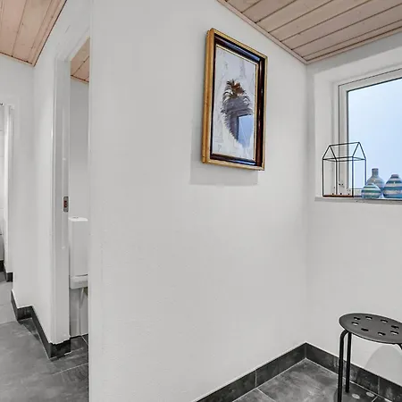 Апартаменты Awesome In With Kitchen *